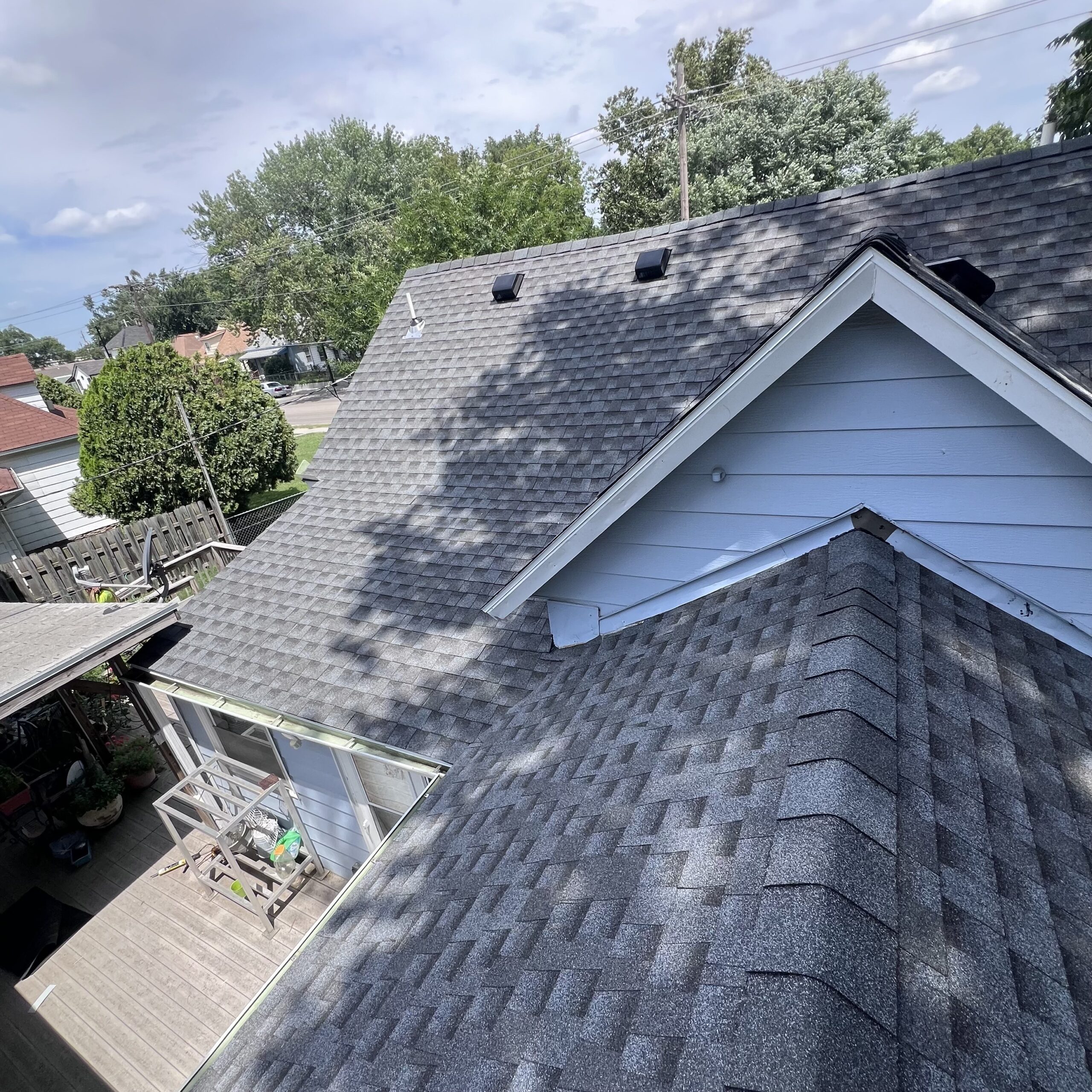 Roofing service